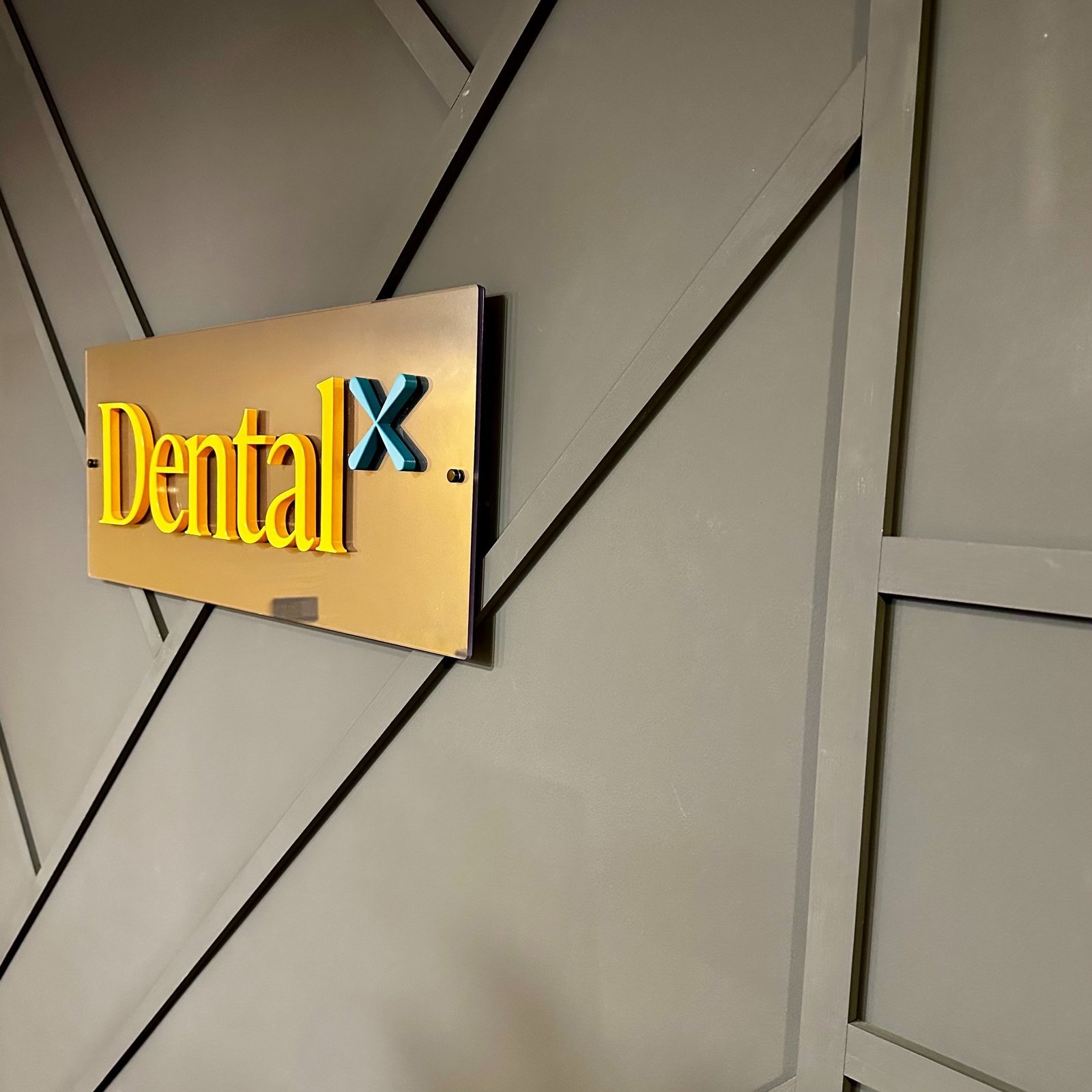 Recepce kliniky DentalX
